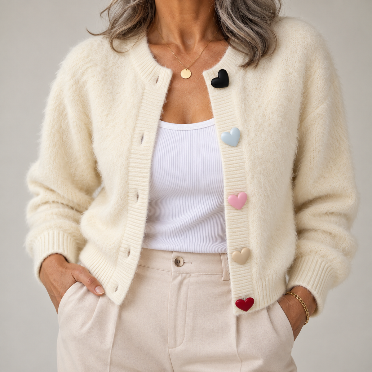 Lara | Cardigan de malha com botões em coração
