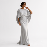 Cristina | Vestido Celeste de silhueta elegante