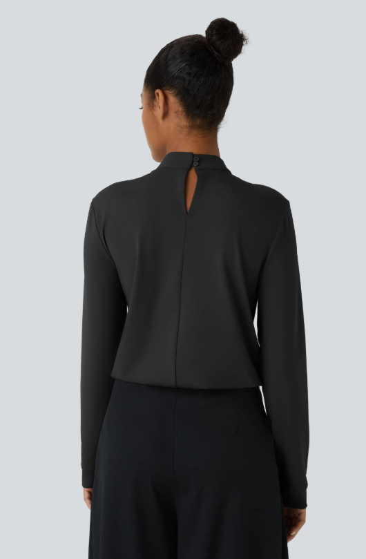 Bianca | Blusa elegante com detalhe de fecho nas costas