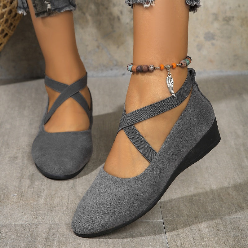 Lola | Sabrinas camel com cunha de conforto