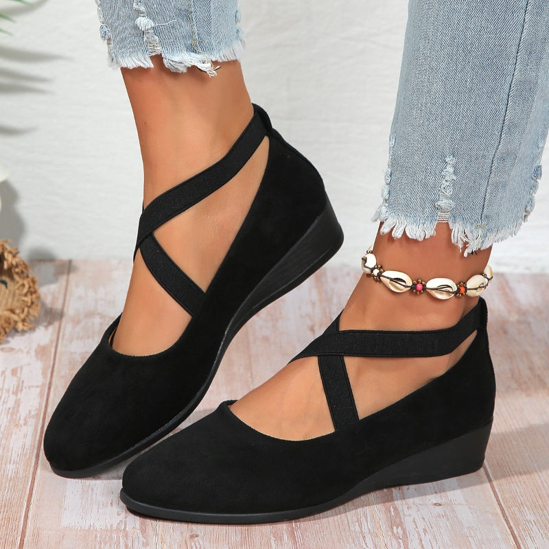 Lola | Sabrinas camel com cunha de conforto