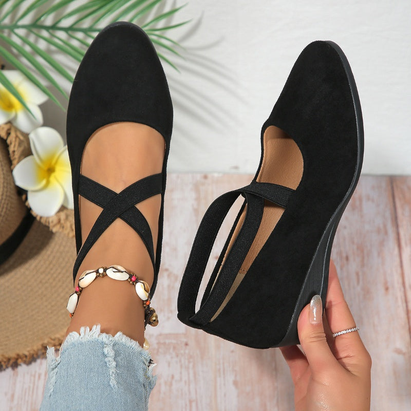 Lola | Sabrinas camel com cunha de conforto